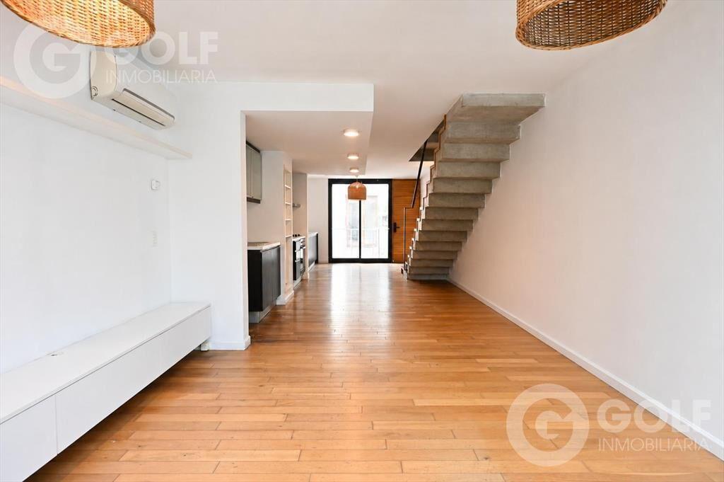 Venta de Apartamento loft de 2 dormitorios, terraza, parril