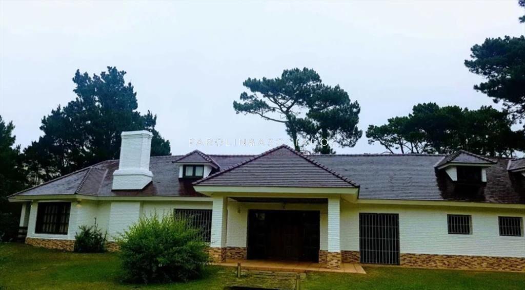 Linda casa en venta en Jardines de Cordoba, Punta