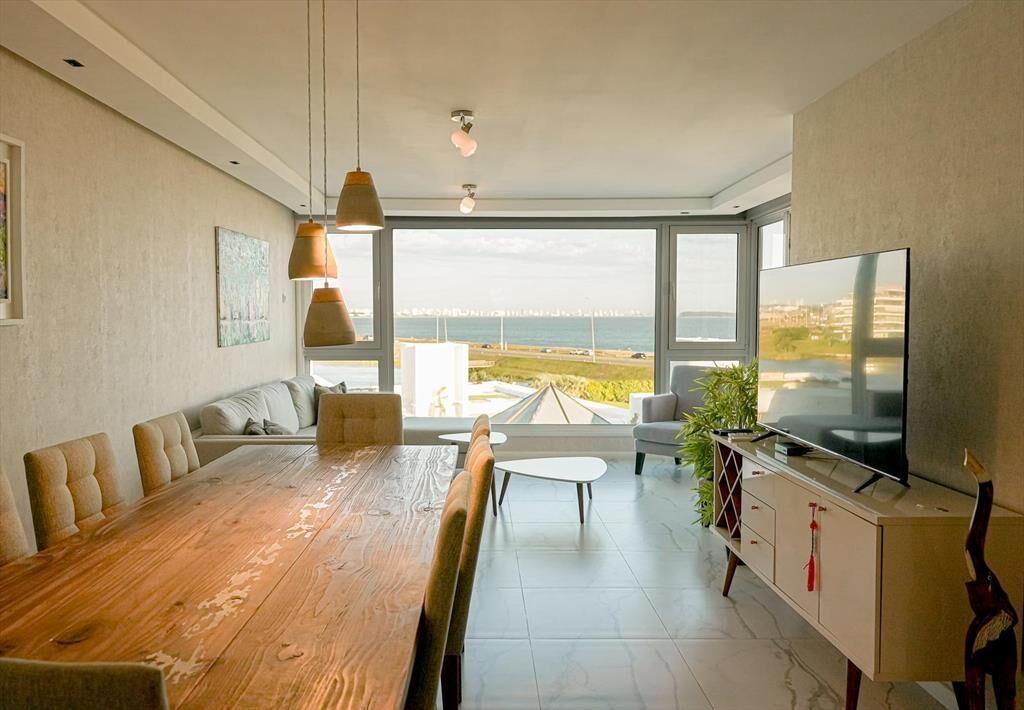 Venta y Alquiler anual o temporada apartamento 4 dormitorio
