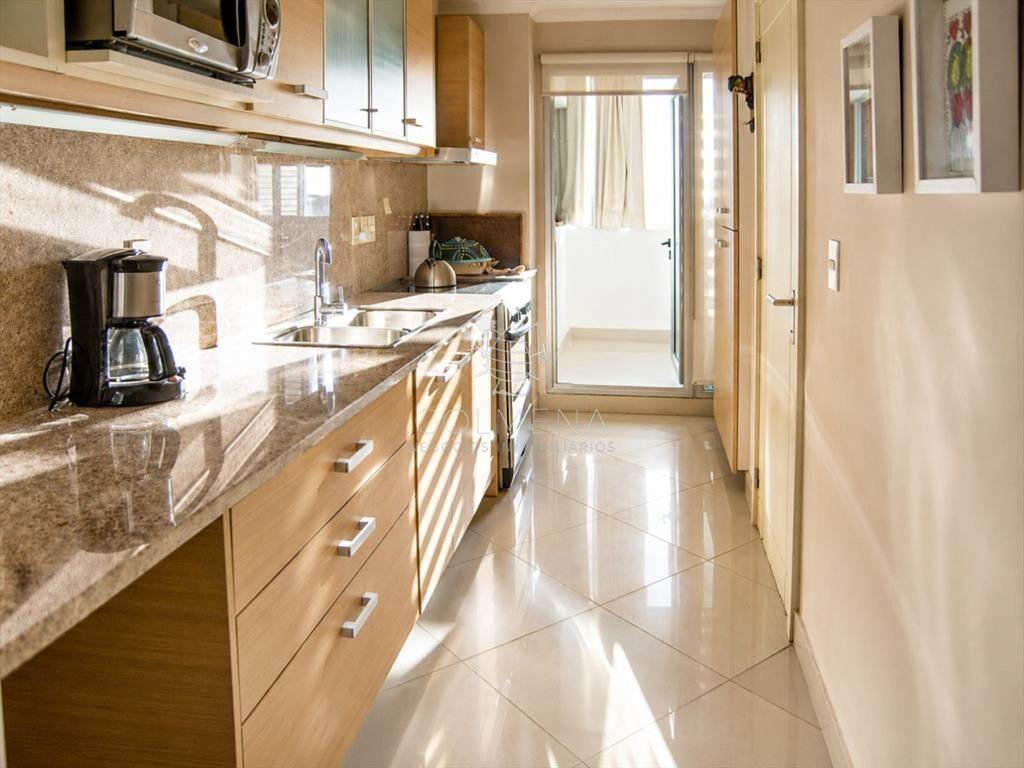Alquila apartamento de 3 dormitorios en Punta del