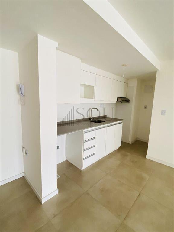 Alquiler Apartamento 1 dormitorio con garage en Tres Cruces