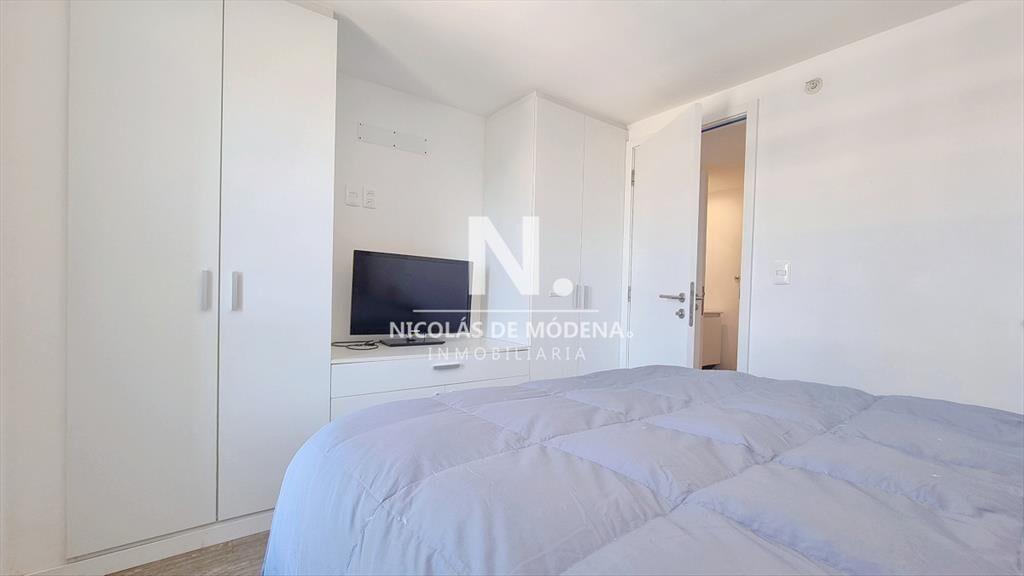 Apartamento de 1 dormitorio y 1 baño, garage,
