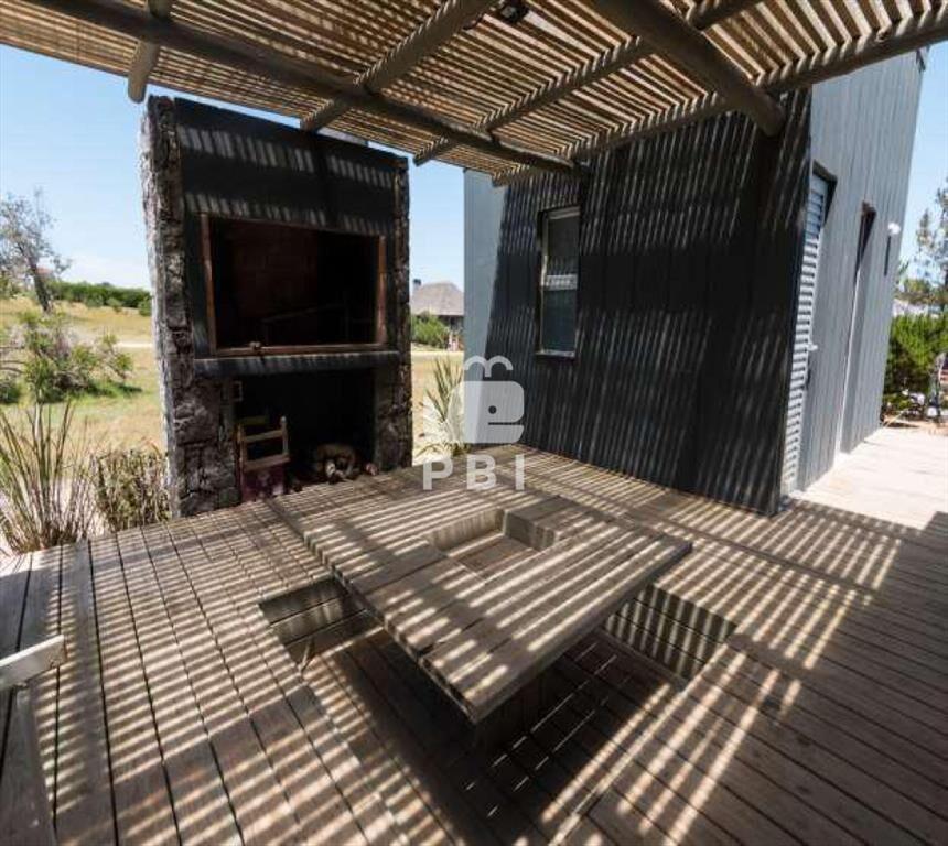 Venta Excelente casa 3 DORMITORIO  Jose Ignacio.