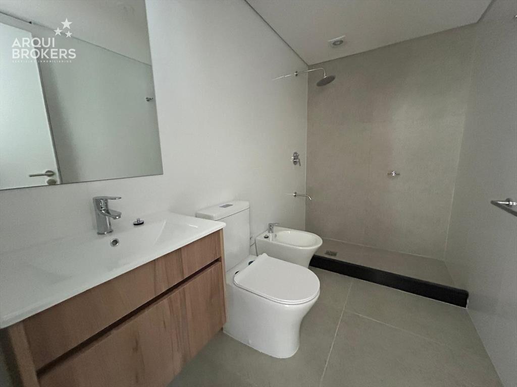Apartamento de un dormitorio en venta en Cordón - 1004