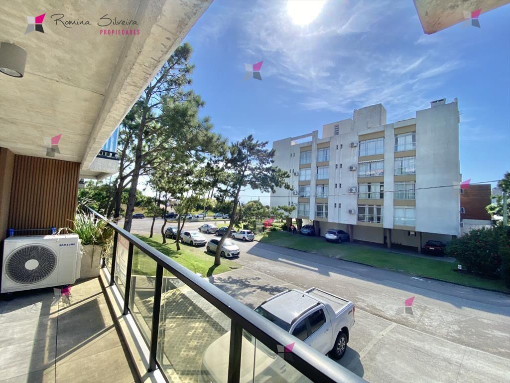 APARTAMENTO EN VENTA 2 DORMITORIOS 2 BAÑOS 1 EN