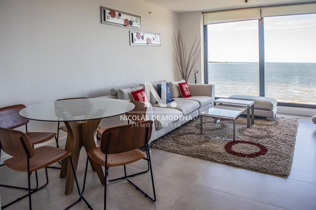 Gran oportunidad, departamento frente al mar con