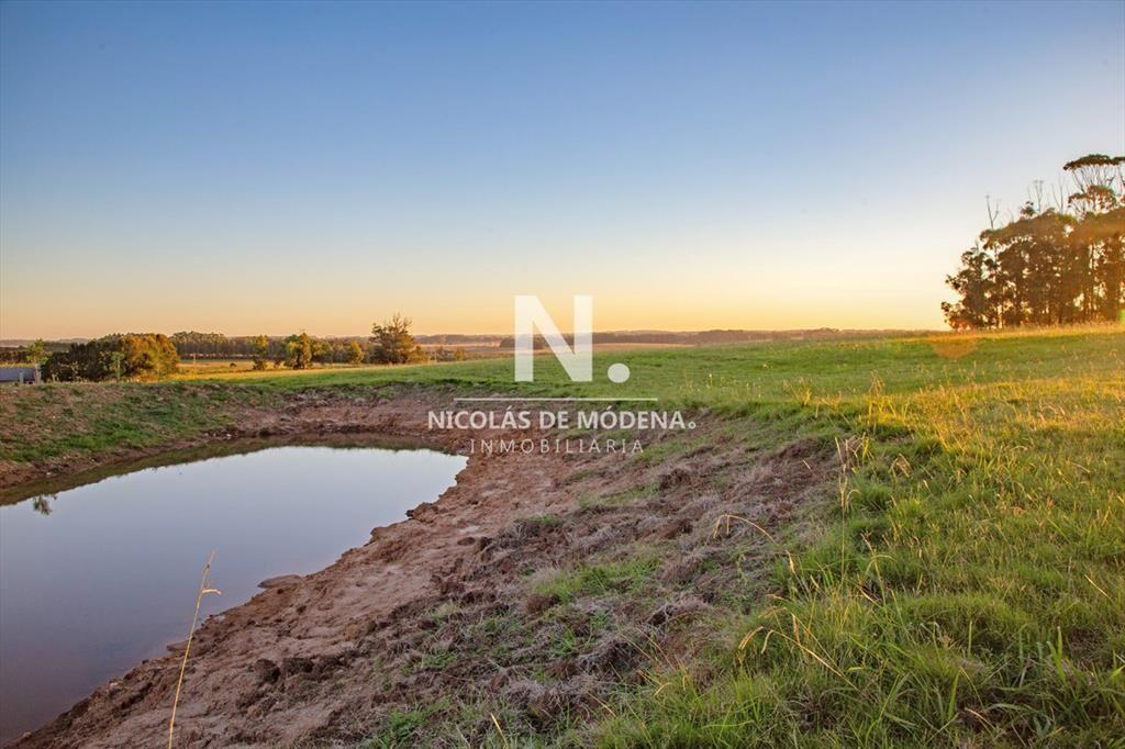 Vende chacra en zona de Edén Rock