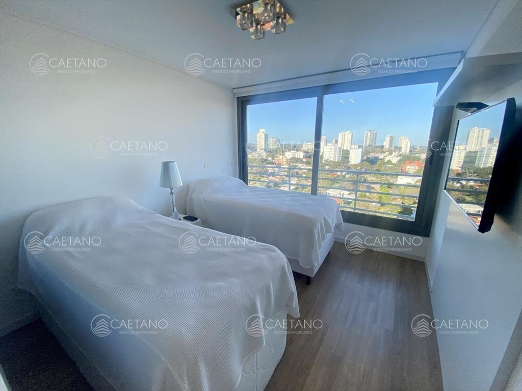 Venta apartamento 3 dormitorios. Playa mansa, del