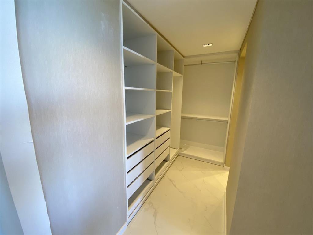 APARTAMENTO EN VENTA 3 DORMITORIOS - POSEIDON