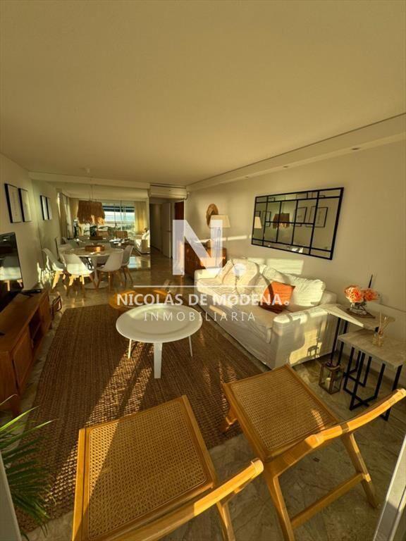 Apartamento en alquiler en primera linea de la mansa