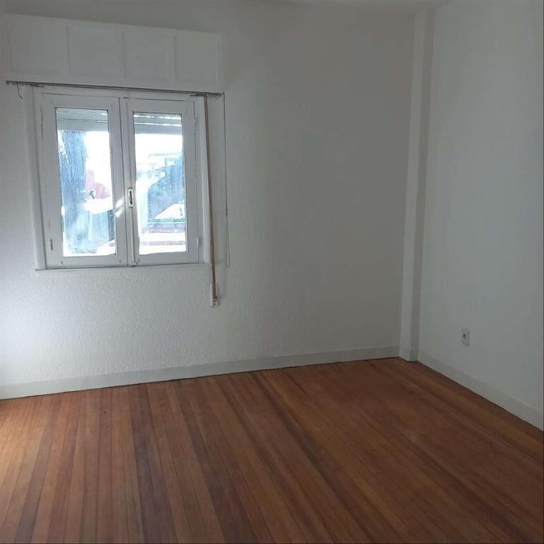 Alquiler Apartamento Parque Rodó 2 Dormitorios 1 Baño Balcó