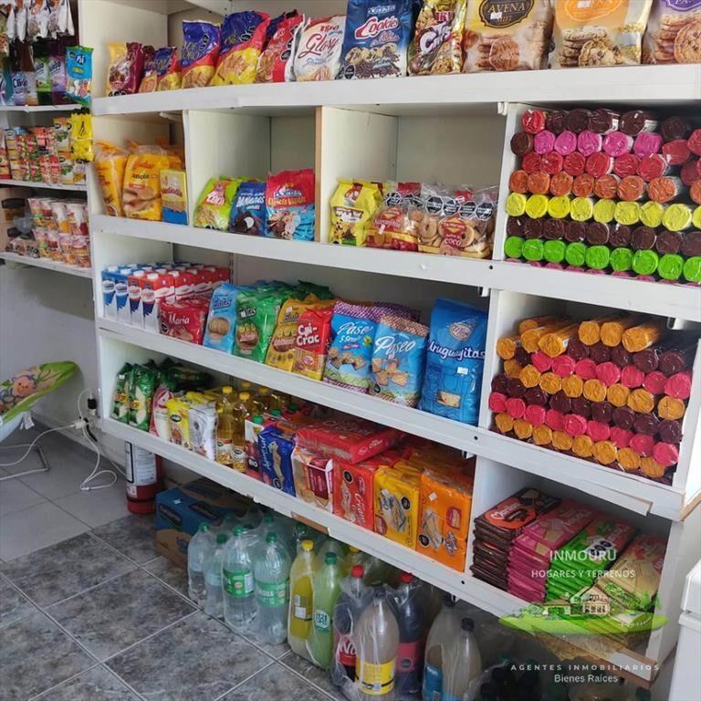 Se vende llave comercial en Tres Cruces