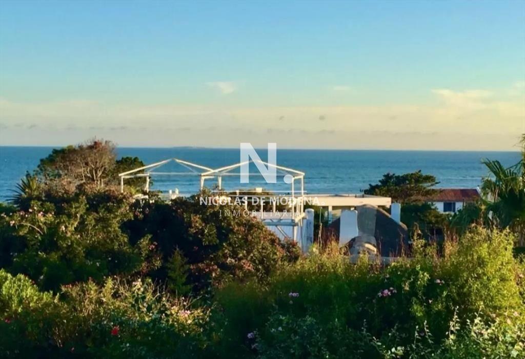 Apartamento con excelente Ubicación en La Barra