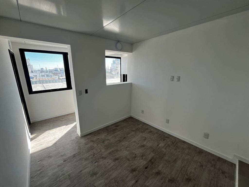 Estrena! Sarandi y plaza Matriz 47 m2 gran vista!!
