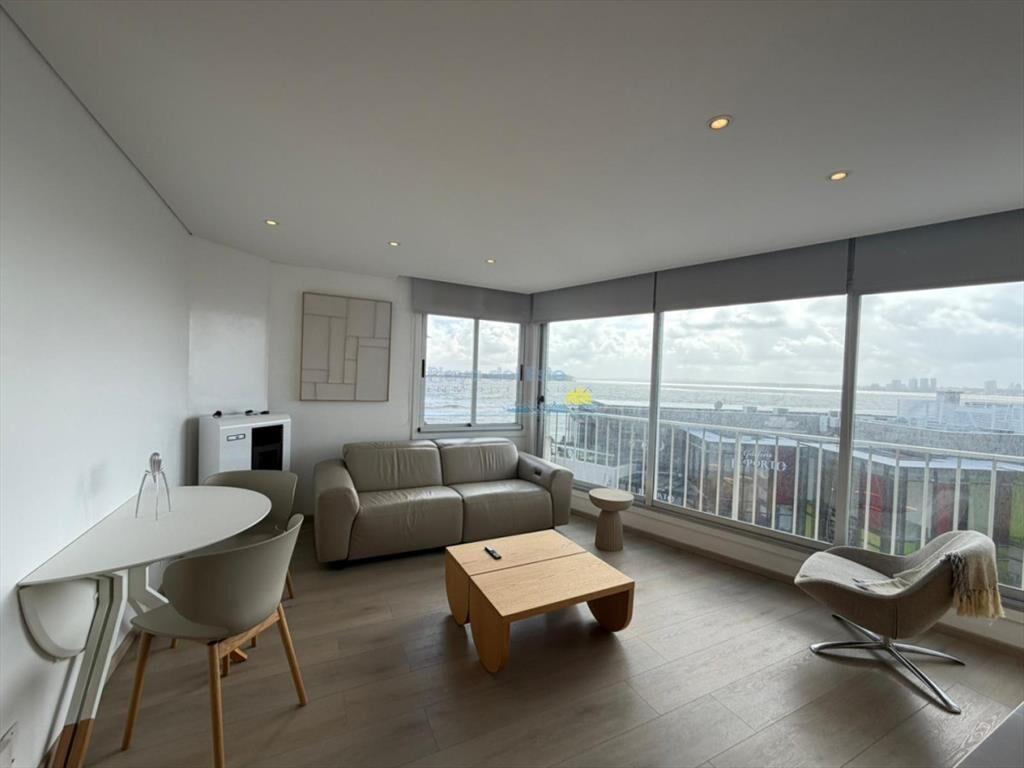 Apartamento de 2 dormitorios en venta en el , del