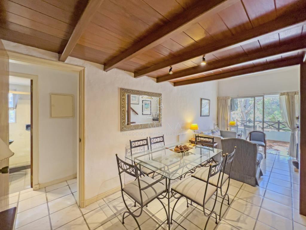 Apartamento en venta de tres dormitorios