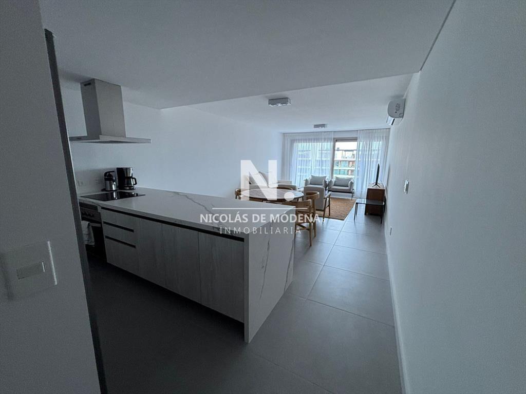 Vende apartamento en Manantiales frente al mar de
