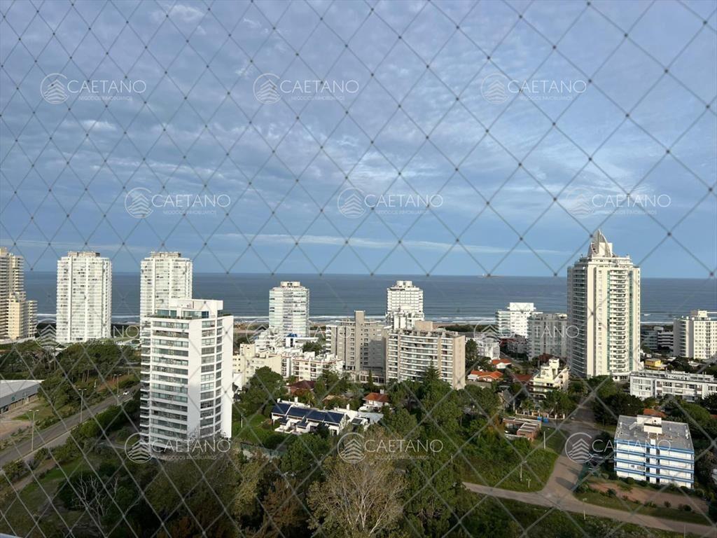 Apartamento de 2 dormitorios en Roosevelt - Punta