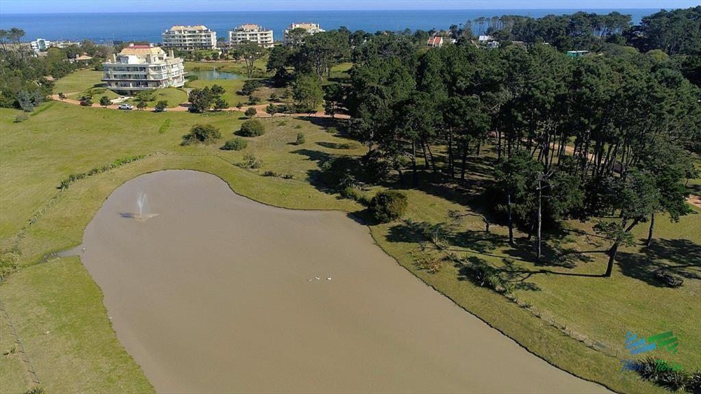 Venta de terreno zona playa mansa