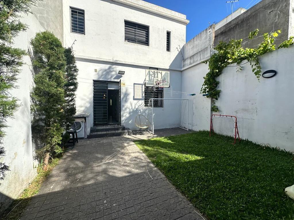 Venta Casa 3 Dormitorios 2 Baños Cochera Parque Batlle