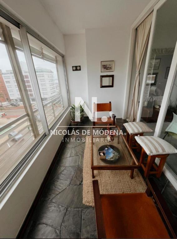 APARTAMENTO CON VISTA AL PUERTO 2 DORMITORIOS EN