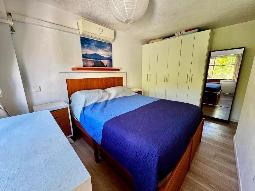 Venta de Apartamento de dos dormitorios con patio y garaje