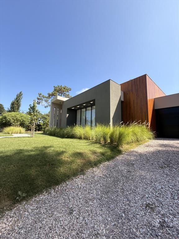 Morderna Propiedad en Venta , Punta del Este