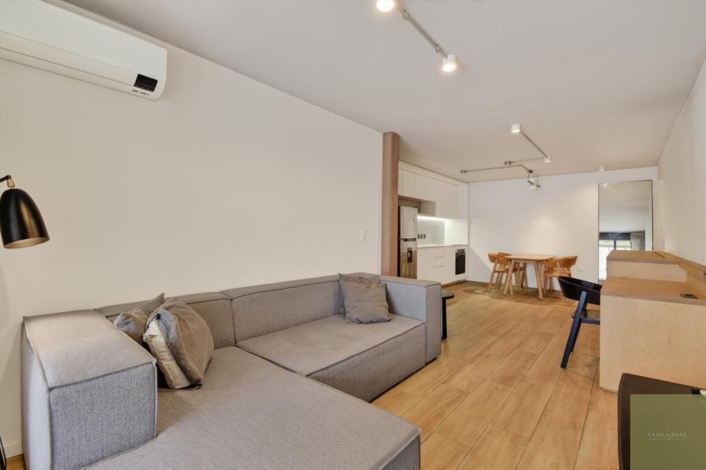 Apartamento de un dormitorio, garaje, box y balcón en Pu...
