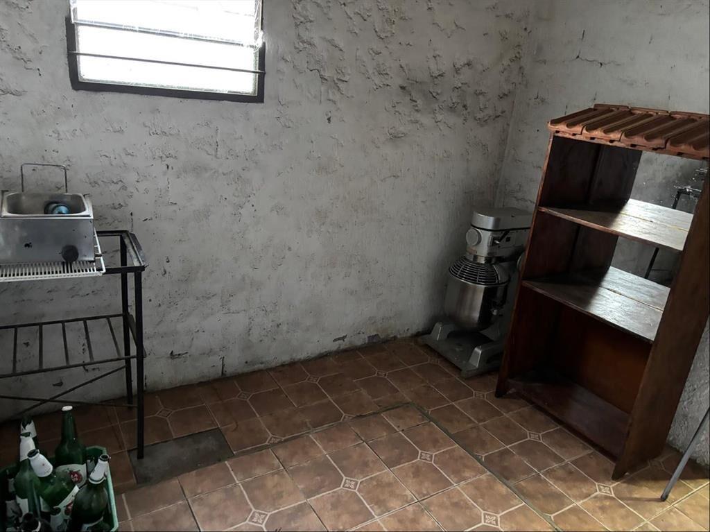 *** ALQUILADO ***  LOCAL COMERCIAL SOBRE AV. GIANNATTASIO L