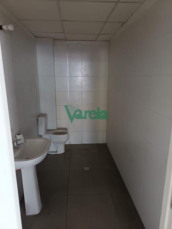 Local comercial, alquiler Camino Carrasco, Malvin