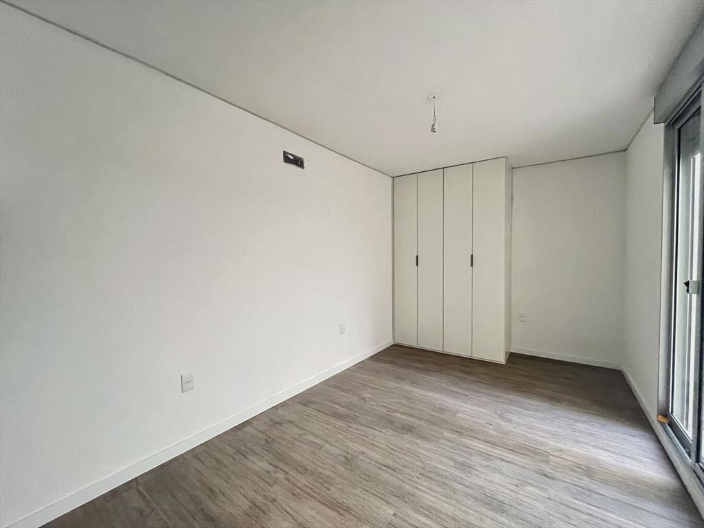 Venta apartamento monoambiente con patio en palermo a estre