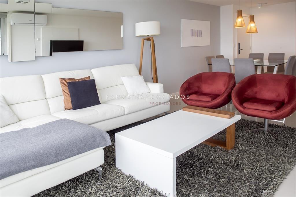 Departamento de 3 dormitorios en venta. Gran Oportunidad en