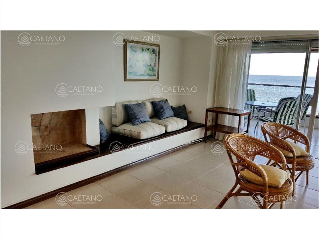 Venta apartamento 3 dormitorios península Punta