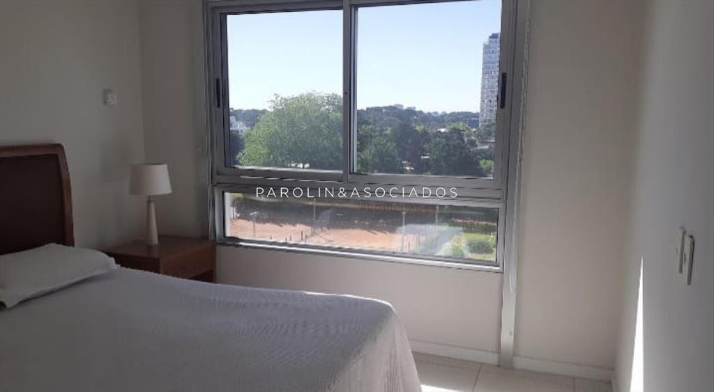 Apartamento de 2 dormitorios en Ocean Drive, del