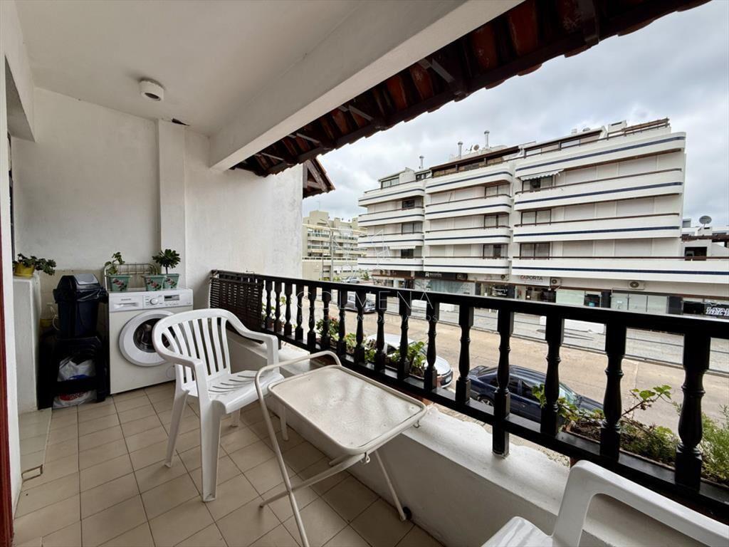 Apartamento en venta en Centro Lafayette sobre la