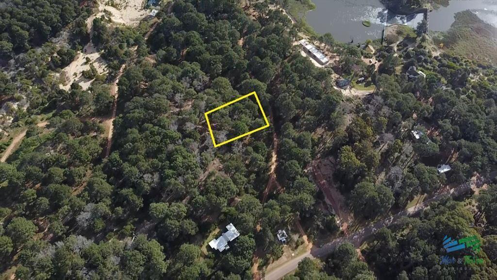 1542 M2 de terreno excelente entorno y de fácil