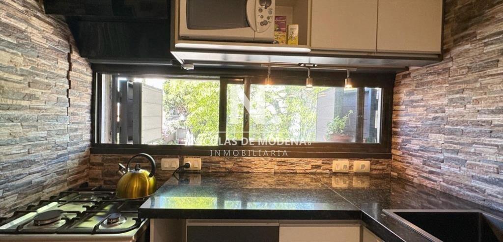 Casa en Venta de 2 Dormitorios Con Cochera En