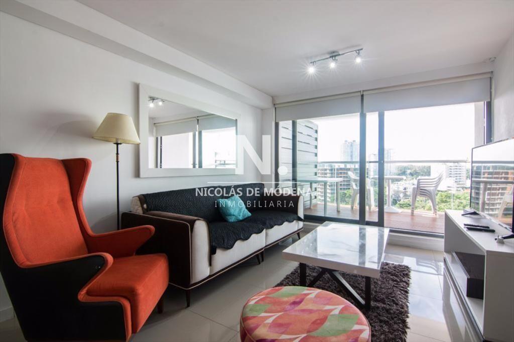 Apartamento de 2 dormitorios en edificio Chronos