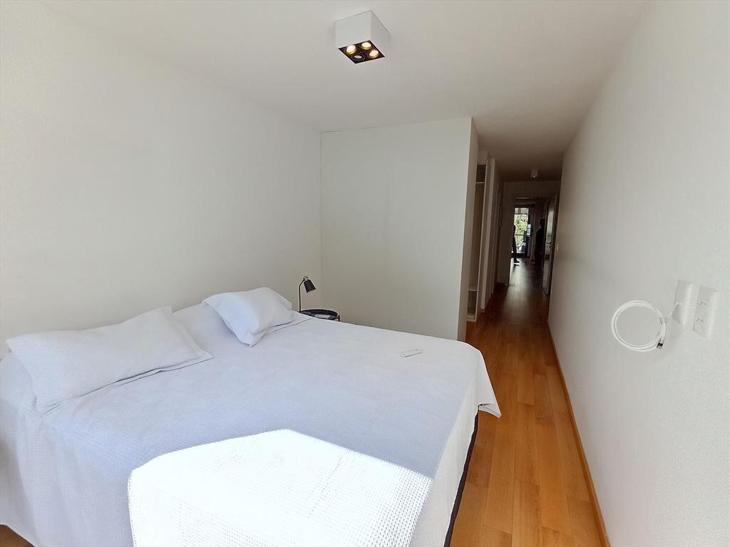 Venta Apartamento con Renta Pocitos Nuevo 2 Dormitorios 2 B