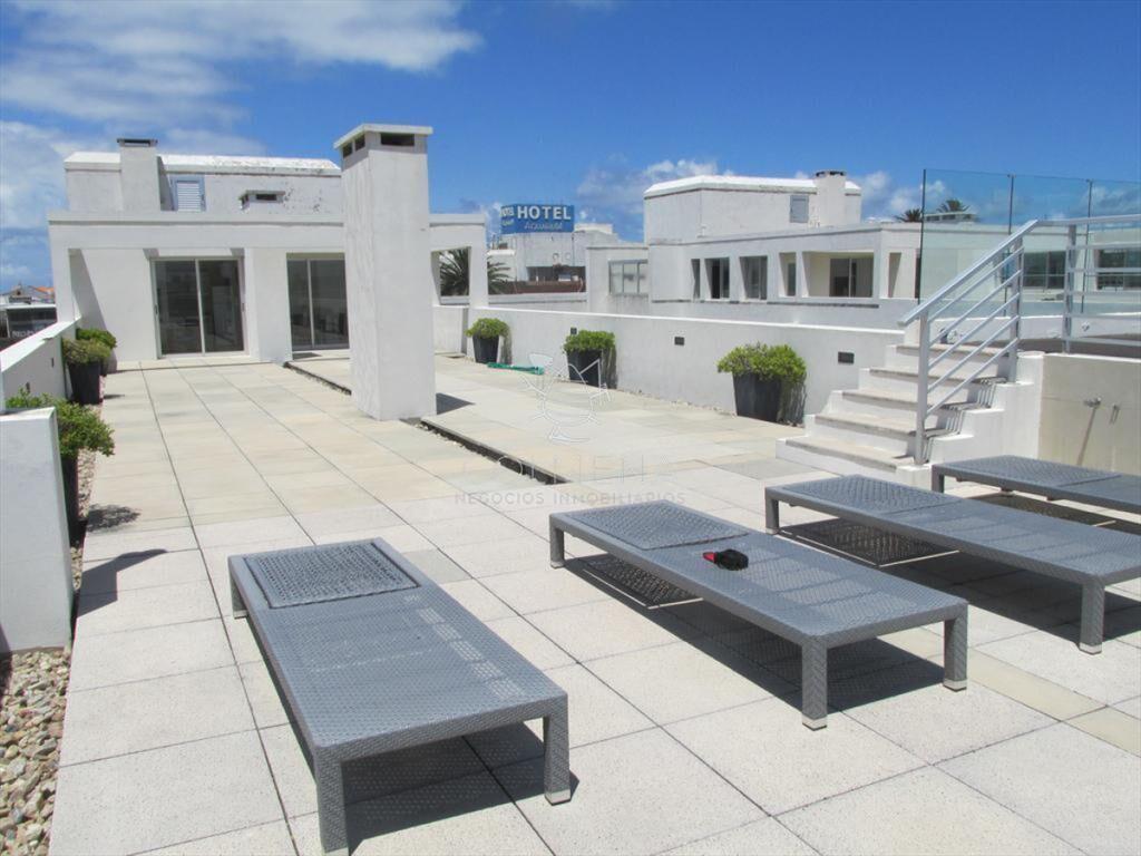 Apartamento en Península 1 dormitorio con garage