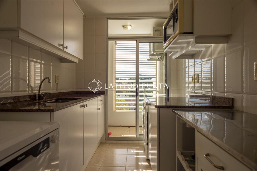 Apartamento 3 dormitorios, Roosevelt. Punta del