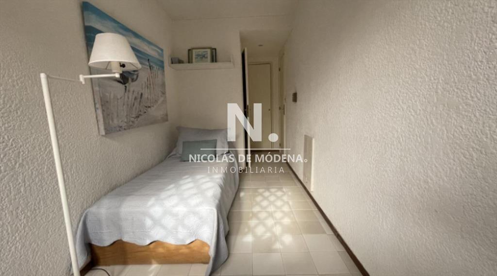 Vende departamento de 3 dormitorios en venta - Manantiales