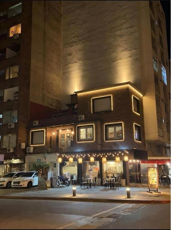Venta casa 4 dormitorios sobre Benito Blanco Pocitos