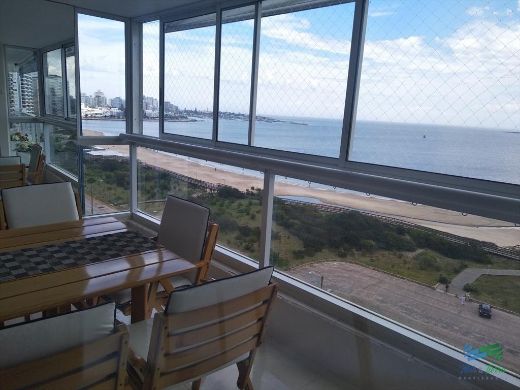 EXCELENTE APTO CON VISTA DIRECTA AL MAR!! MANSA,