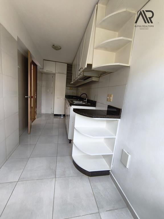 Apartamento en venta c/ cochera en Malvin
