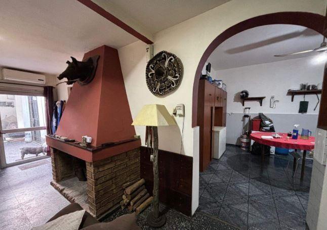Casa en Venta 3 dormitorios con Cochera, Cordón: Oportunida