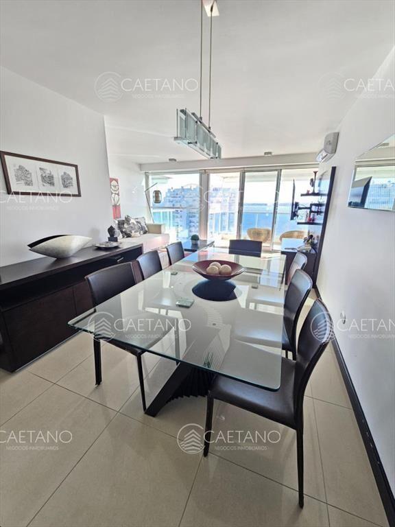 Venta departamento punta del este
