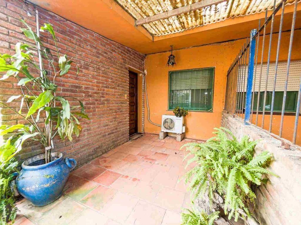 Casa de 2 dormitorios con Garaje en Cooperativa