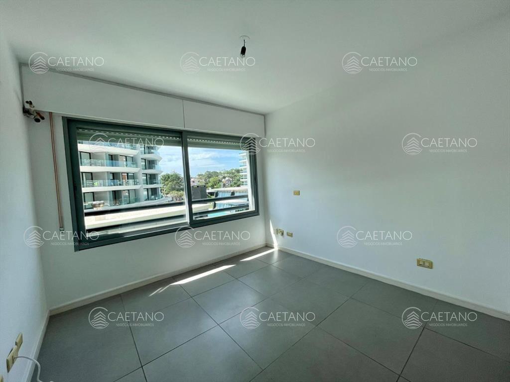 Venta apartamento 2 dormitorios, Playa Mansa -