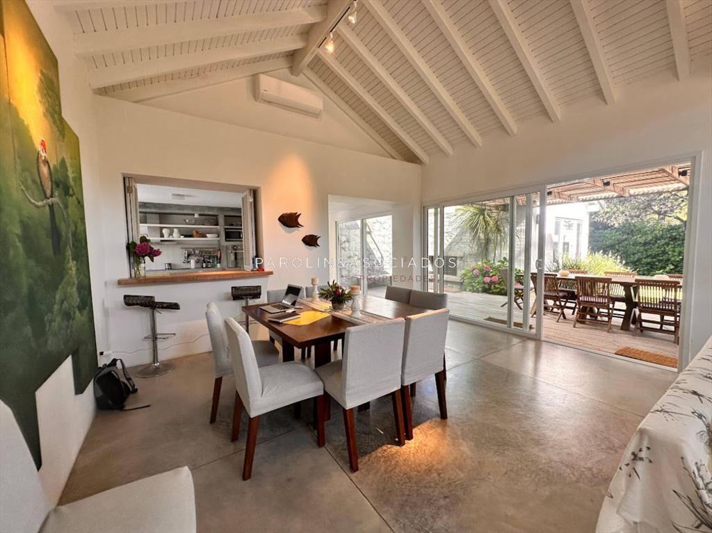 Casa en Venta de 4 Dormitorios en Pinar del Faro,